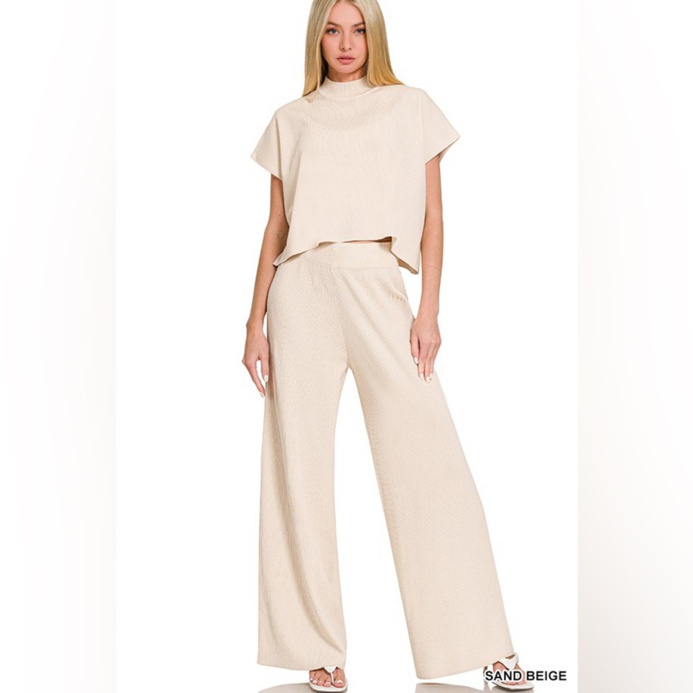 216. Sweater Short Sleeve Top and Pant Set in Sand Beige